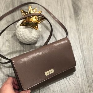 KATE SPADE Bixby Place Summer Patent Crossbody